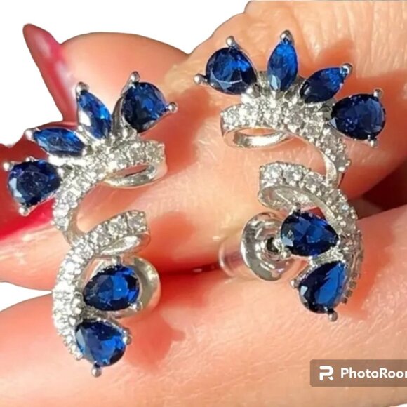 Jewelry - NWOT Sapphire Zicron Vine Flower Earrings Blue Flower Earrings Party Anniversary